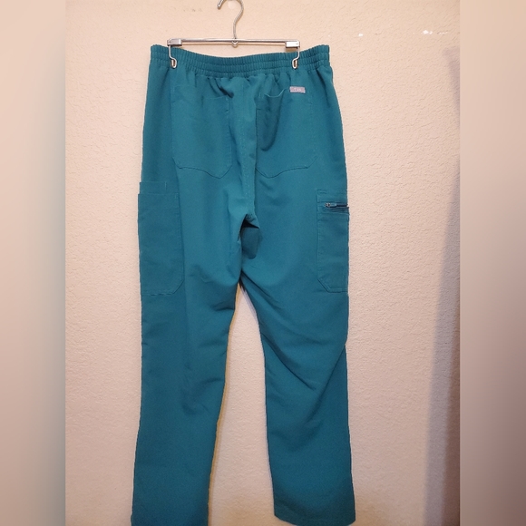 Figs size M/P scrub pants - Picture 2 of 7